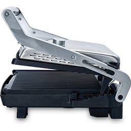 Solis Grill & More 7952